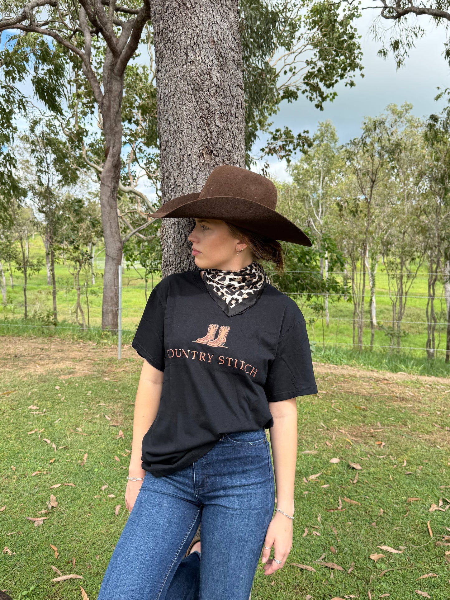 Black – Ladies T-Shirt